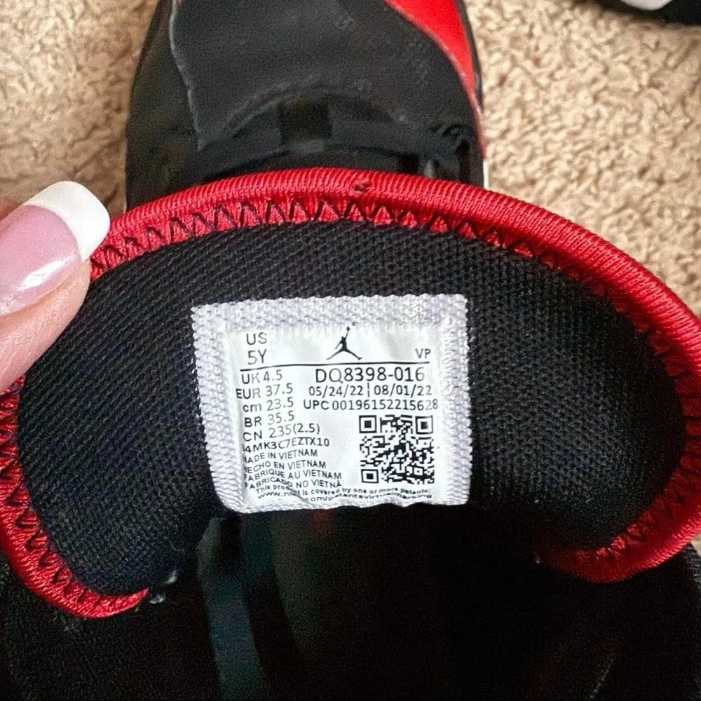 JORDAN STAY LOYAL 2 - Picture 6 of 6